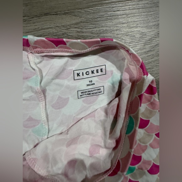 Kickee Colorful Heart Pattern Kids Pajamas - Picture 5 of 5